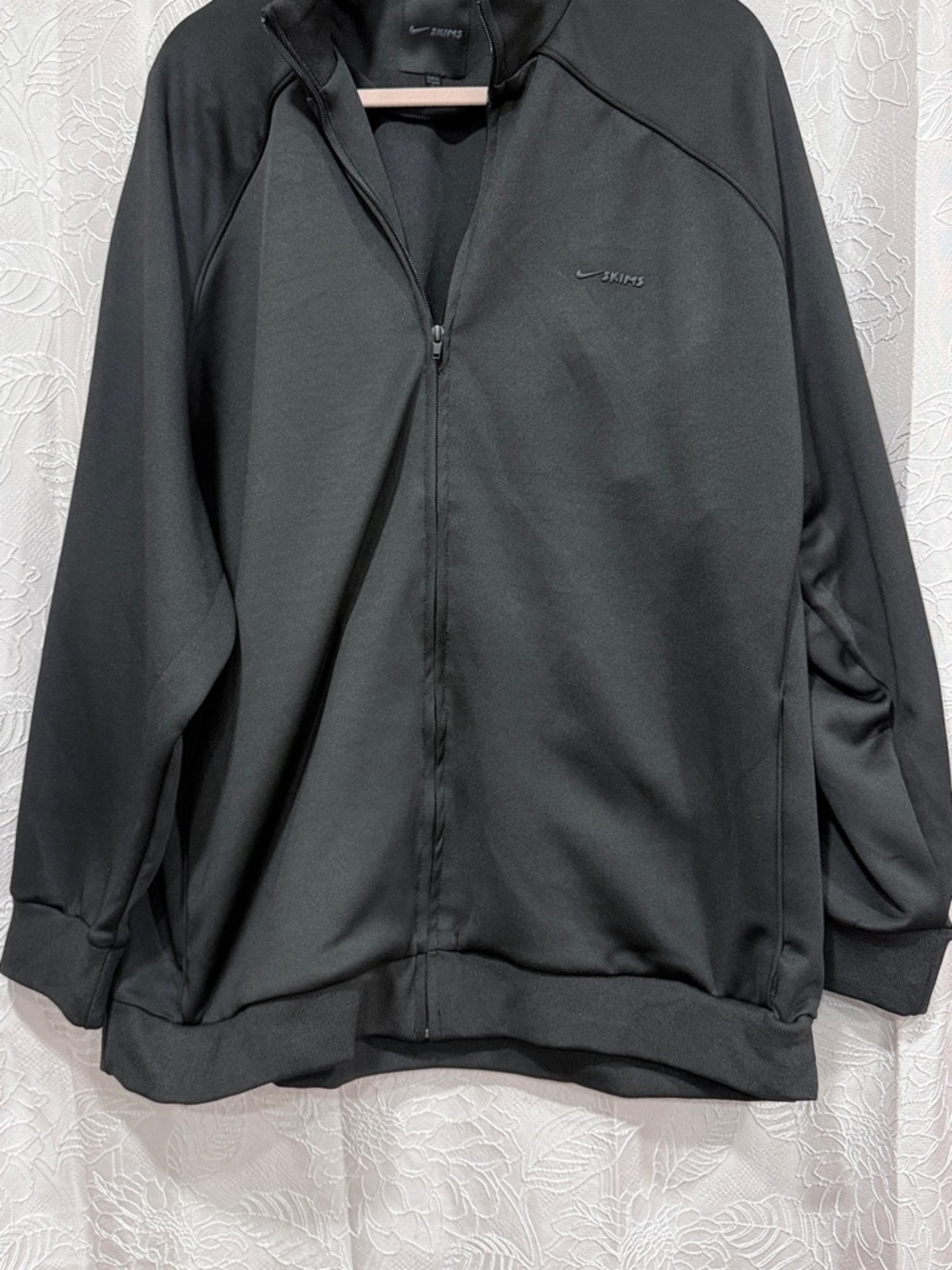 NIKE SKIMS TRACK JACKET XL